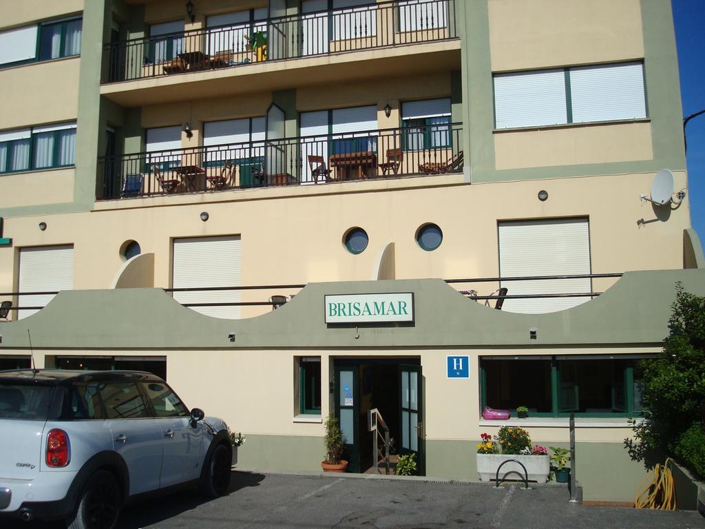 Hotel Brisamar Banugues Exterior photo
